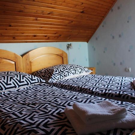 Lizi Apartman Alsoors Luaran gambar