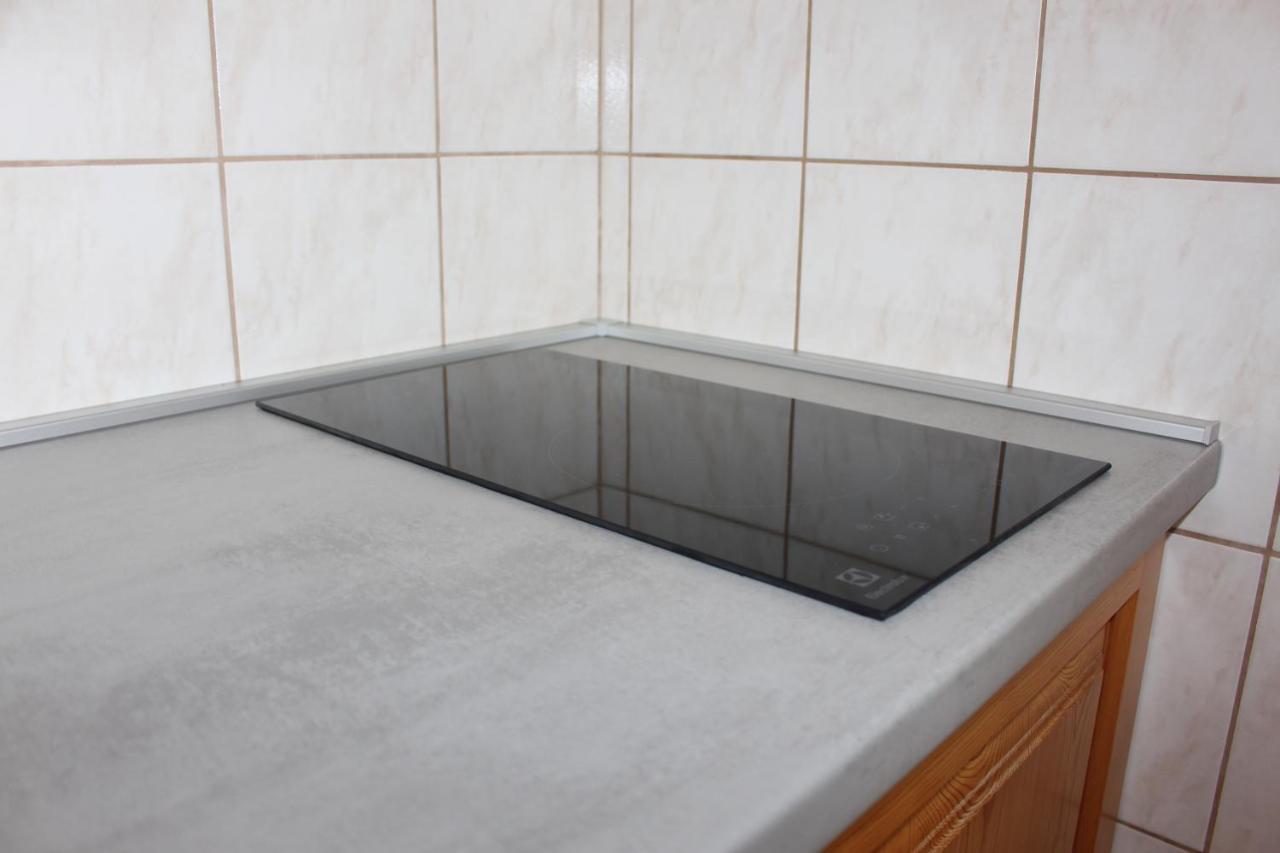 Lizi Apartman Alsoors Luaran gambar